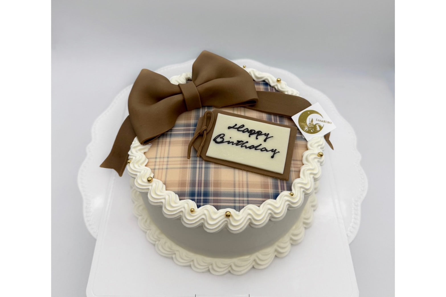 ブラウンチェックケーキ – 【オーダーケーキの通販・専⾨店】⼤阪堀江 