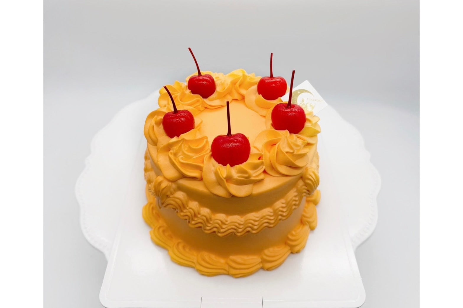 チェリーケーキ（オレンジ） – 【オーダーケーキの通販・専⾨店