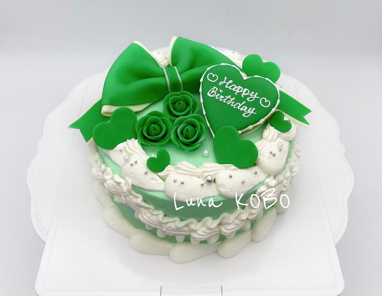 オーガンジーリボン♡ツイン♡カップケーキ 2重リボンケーキ（緑） – 【オーダーケーキの通販・専⾨店】⼤阪堀江